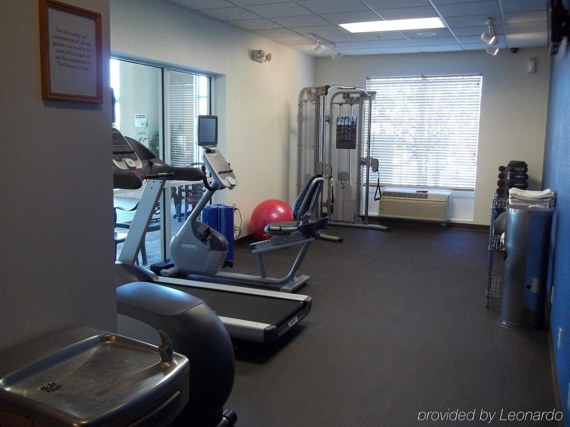 Park Manor Hotel Clifton Park Exterior foto The gym at the 2008 Olympic Village